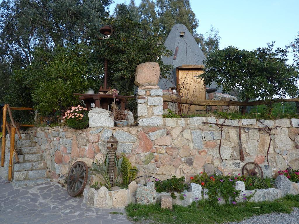 Agriturismo Su Barraccu Loceri Kültér fotó