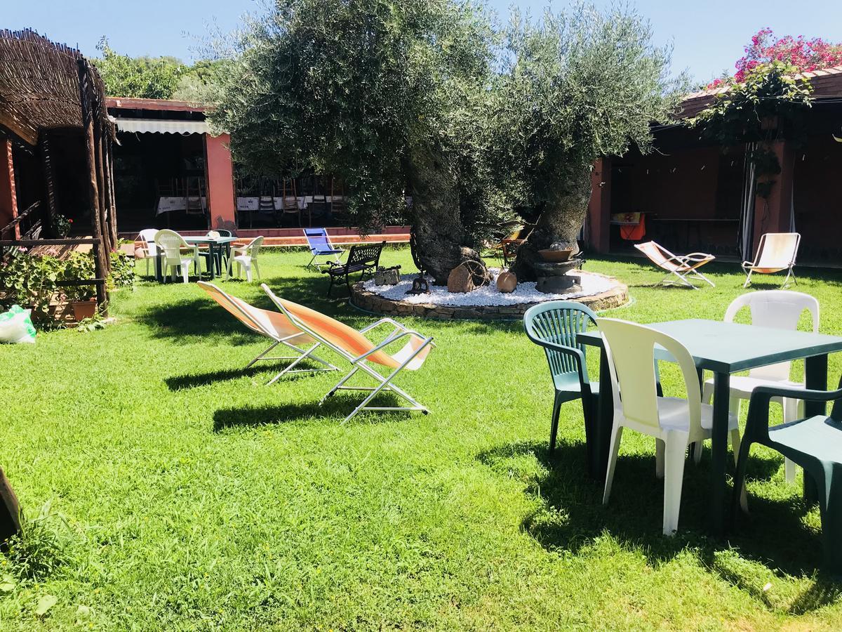 Agriturismo Su Barraccu Loceri Kültér fotó